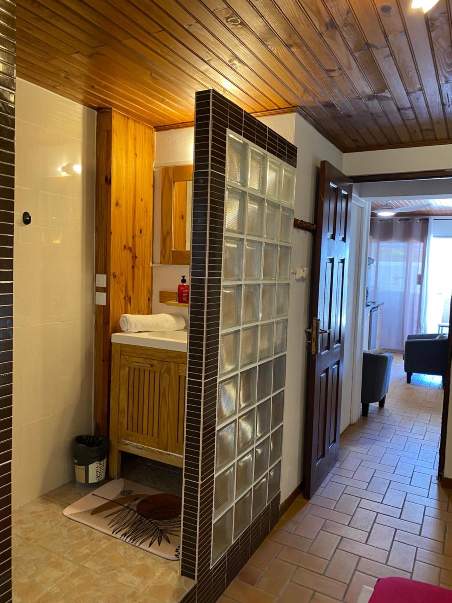 Happy Tropicaloc Apartment Saint Pierre Luaran gambar
